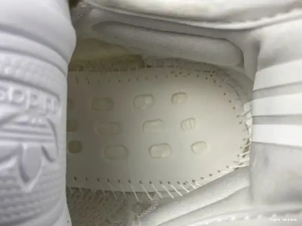hype CabBage Yeezy Adidas Boost V2 350 HQ6316 0327
